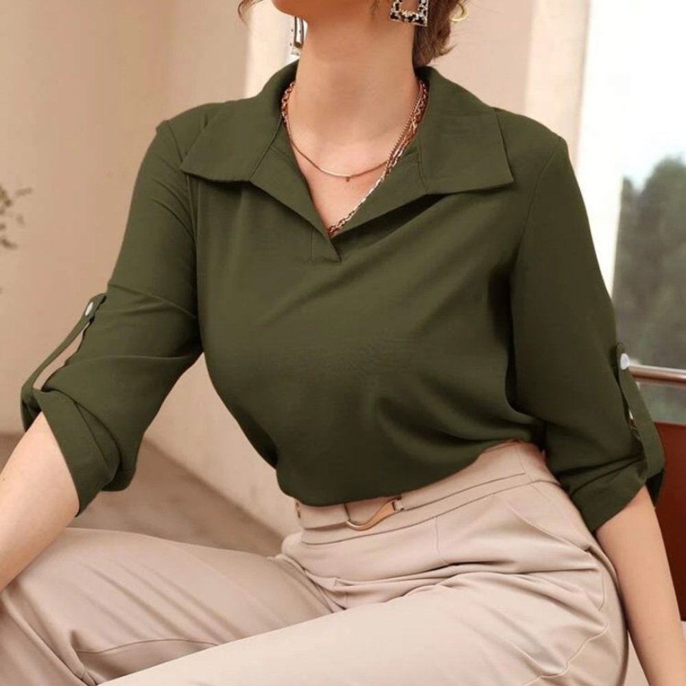EMERY ROSE Roll-up Sleeve Solid Blouse

Army Green / 6